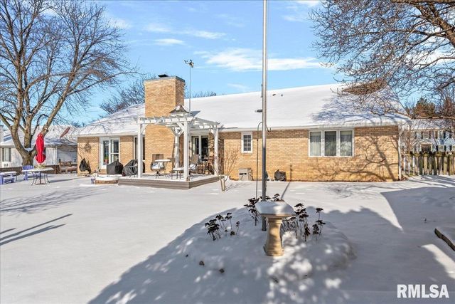 2612 Cedar Pond Drive, Springfield, IL 62702