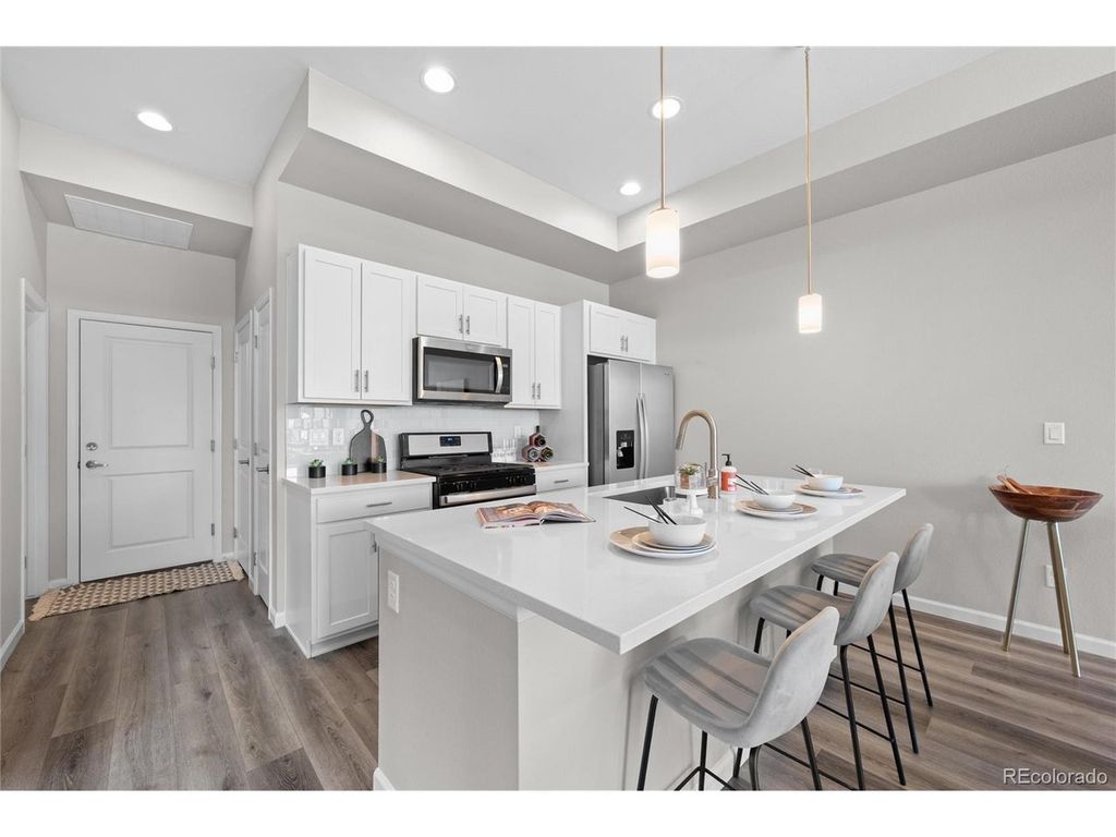 5342 E 64 Ave, Commerce City, CO 80022