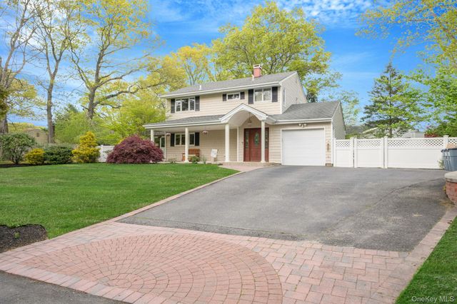 37 Marc Drive, Ridge, NY 11961