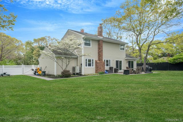 37 Marc Drive, Ridge, NY 11961