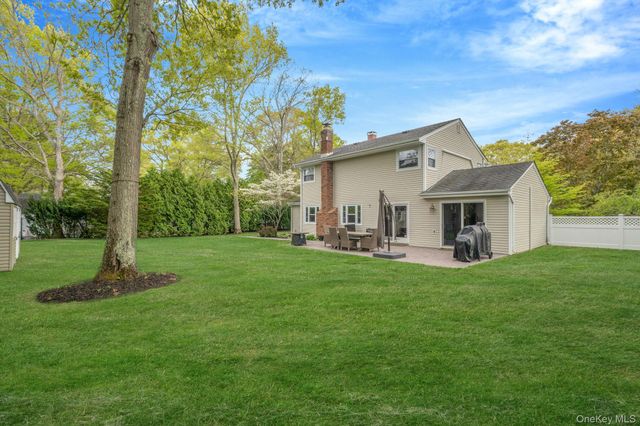 37 Marc Drive, Ridge, NY 11961