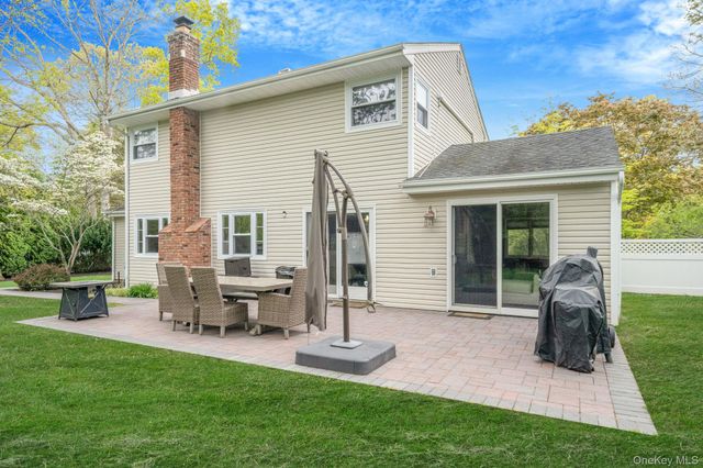37 Marc Drive, Ridge, NY 11961