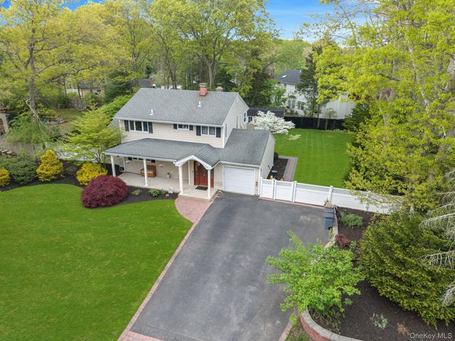 37 Marc Drive, Ridge, NY 11961
