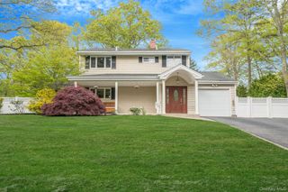 37 Marc Drive, Ridge, NY 11961