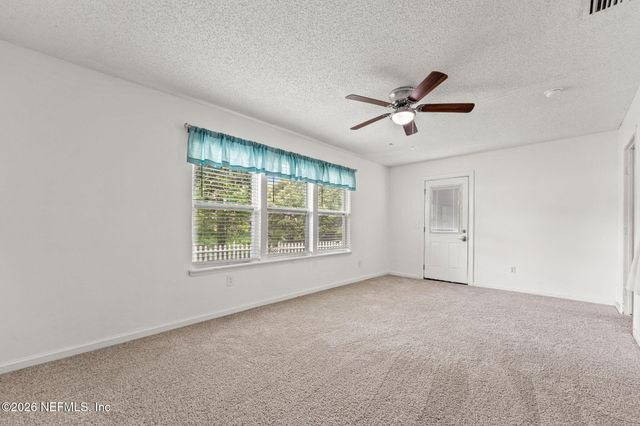 1712 BRISTLECONE PINE Place, Jacksonville, FL 32225