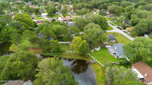 1712 BRISTLECONE PINE Place, Jacksonville, FL 32225
