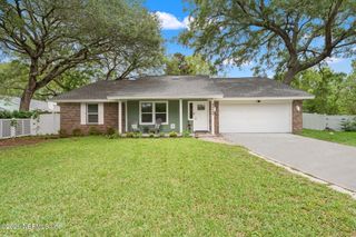 1712 BRISTLECONE PINE Place, Jacksonville, FL 32225