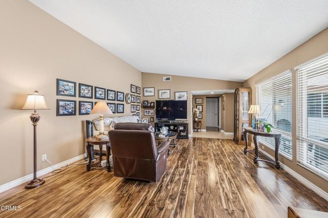 13221 Village 13, Camarillo, CA 93012