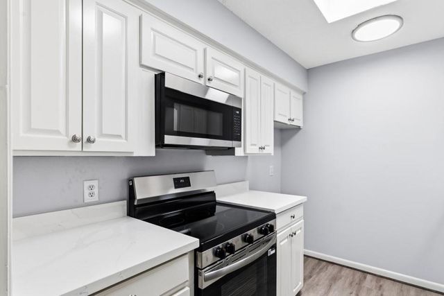 2744 Briarhurst Drive 49, Houston, TX 77057