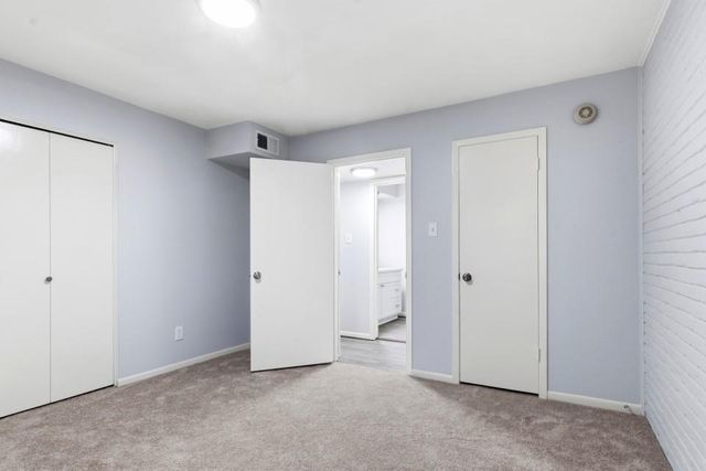 2744 Briarhurst Drive 49, Houston, TX 77057