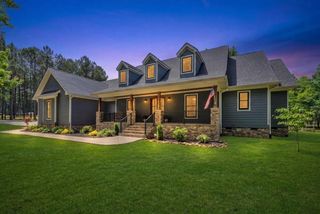 275 Wilderness Drive, Jasper, TN 37347