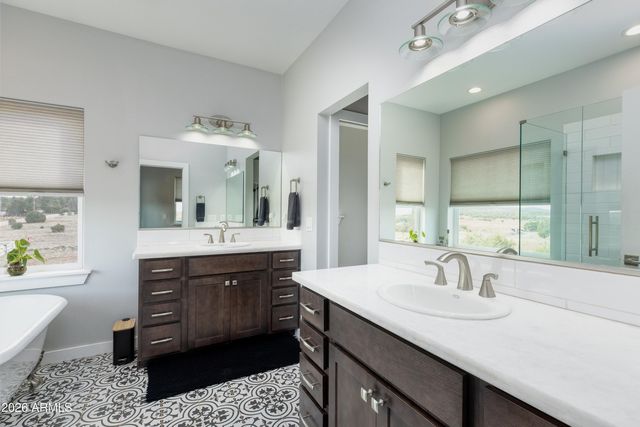 1898 Rocky Lane, Show Low, AZ 85901