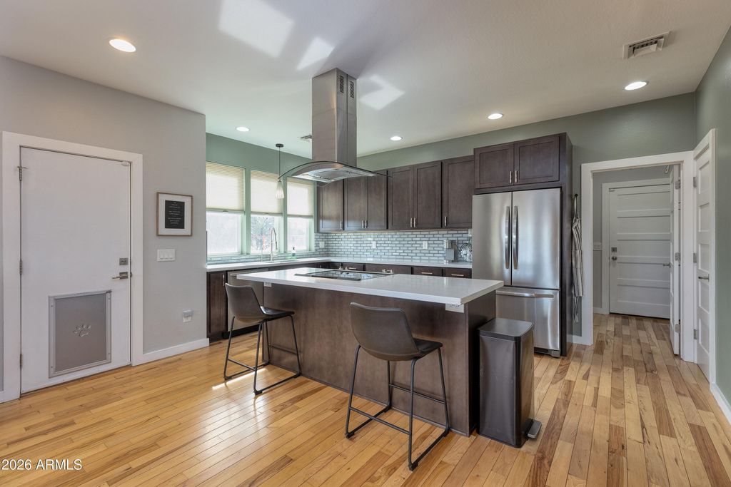 Image 17 of property listing at 1898 Rocky Lane, Show Low, AZ 85901