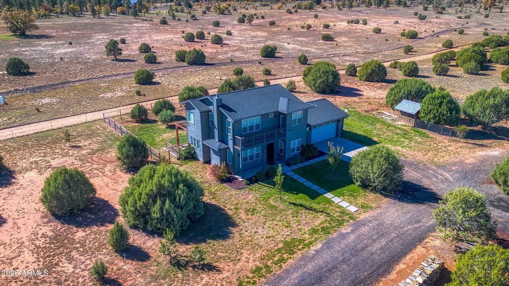 Image 39 of property listing at 1898 Rocky Lane, Show Low, AZ 85901