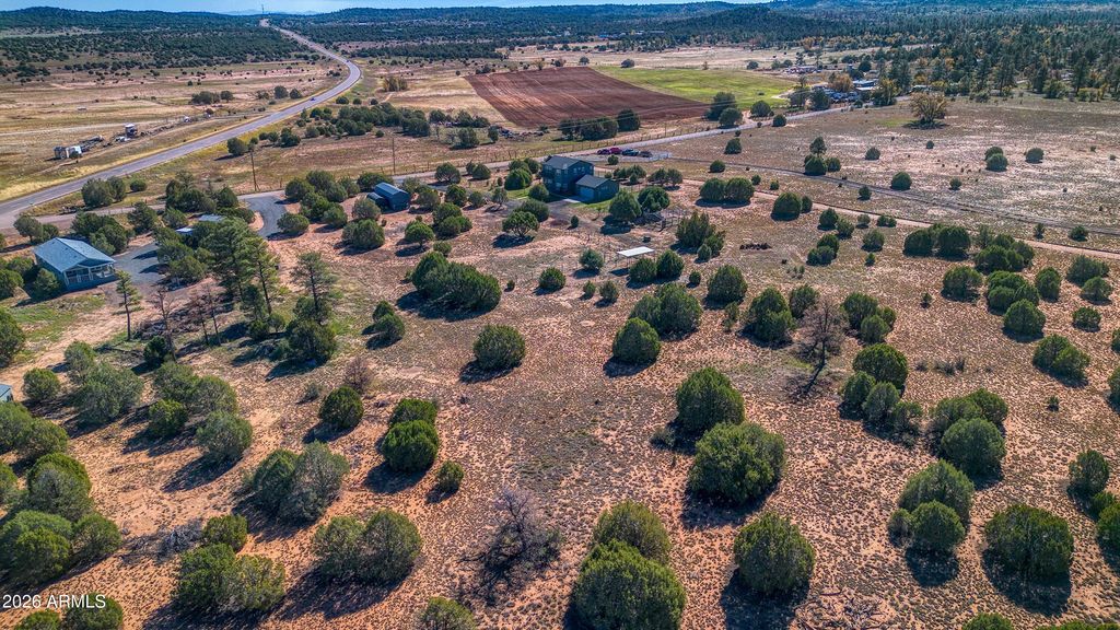 Image 47 of property listing at 1898 Rocky Lane, Show Low, AZ 85901
