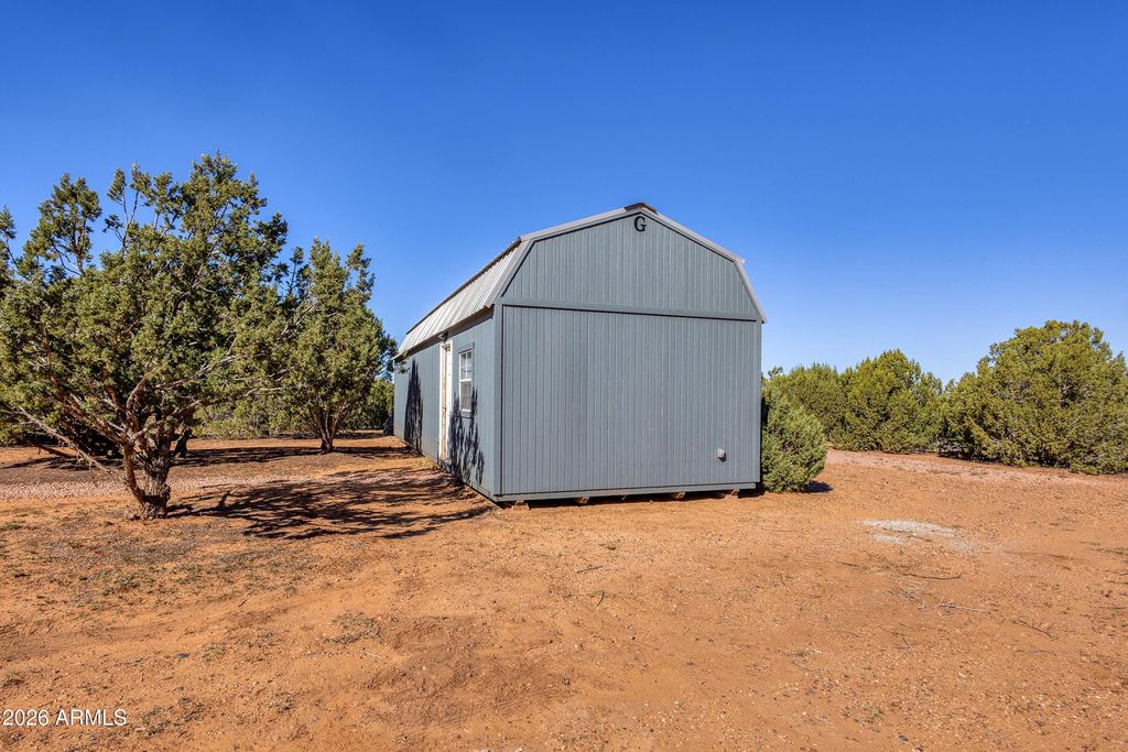 Image 58 of property listing at 1898 Rocky Lane, Show Low, AZ 85901