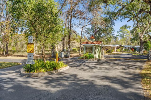 2973 KINGSWOOD CIRCLE, Brooksville, FL 34604