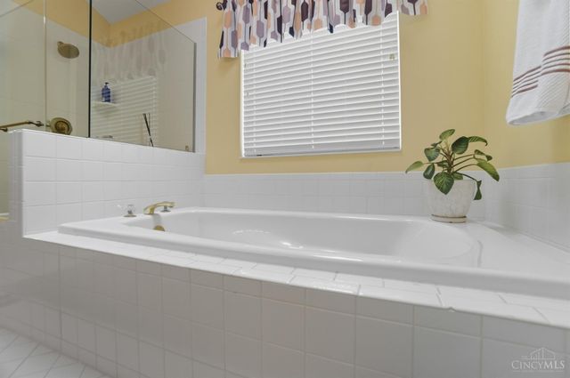 2132 Sycamore Hills Drive, Miami Twp, OH 45459