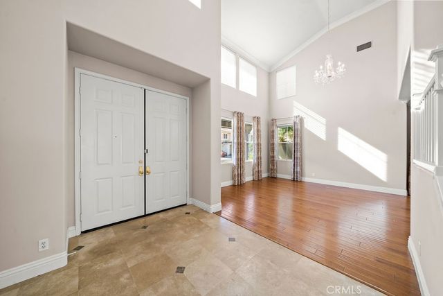 6 Petria, Irvine, CA 92606