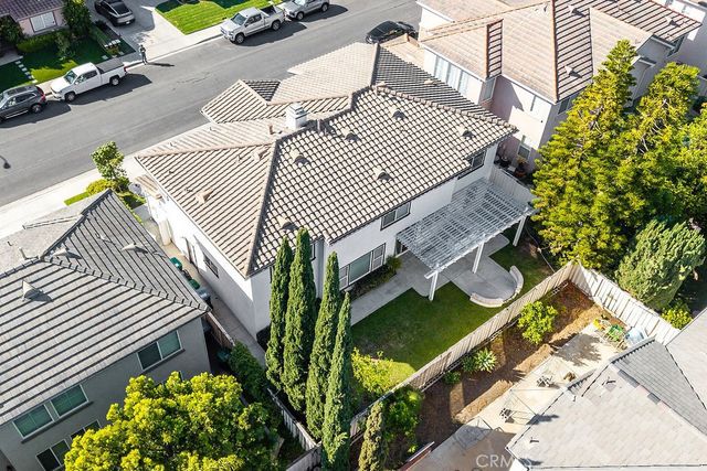 6 Petria, Irvine, CA 92606