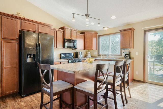 5833 212th Street N, Forest Lake, MN 55025
