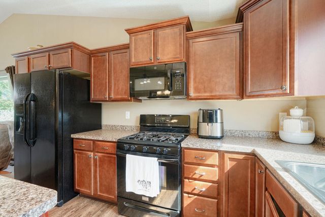 5833 212th Street N, Forest Lake, MN 55025