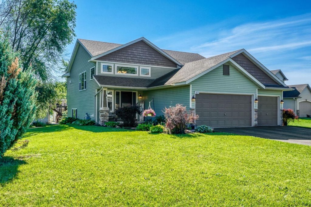 5833 212th Street N, Forest Lake, MN 55025 — exterior