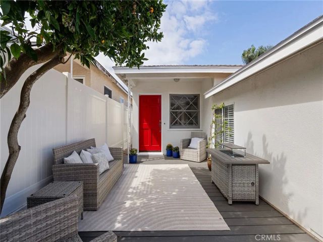 1631 Carver Street, Redondo Beach, CA 90278