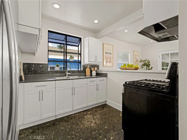 1631 Carver Street, Redondo Beach, CA 90278