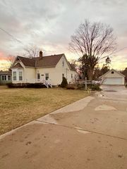 4673 Henry Street, Norton Shores, MI 49441