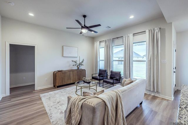 132 Headland Drive, Thibodaux, LA 70301