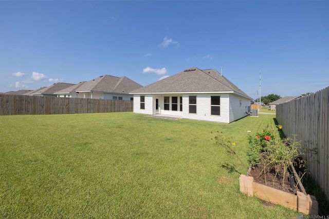 132 Headland Drive, Thibodaux, LA 70301