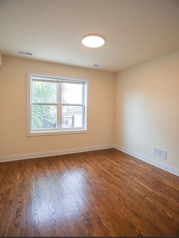 2342 N Lawndale Avenue, Chicago, IL 60647