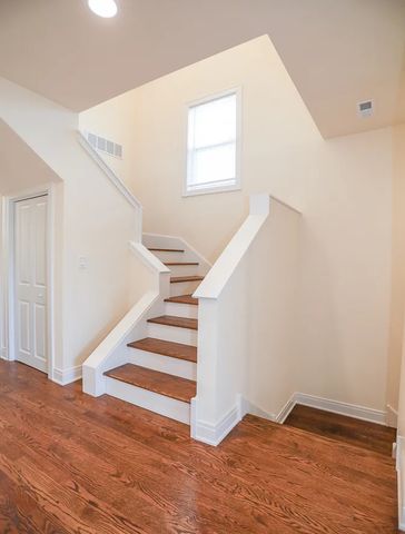 2342 N Lawndale Avenue, Chicago, IL 60647