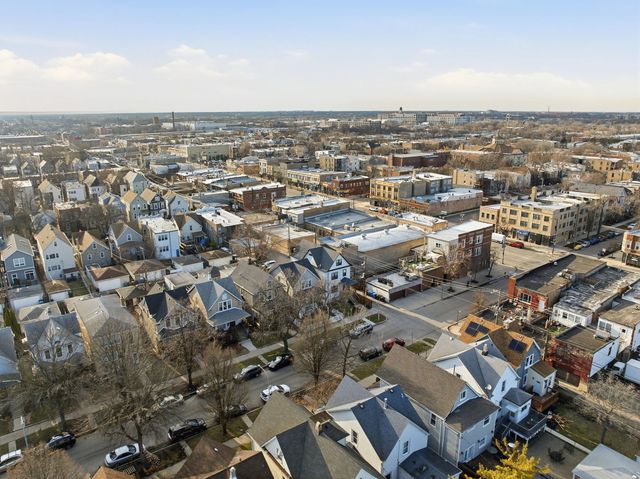 2342 N Lawndale Avenue, Chicago, IL 60647