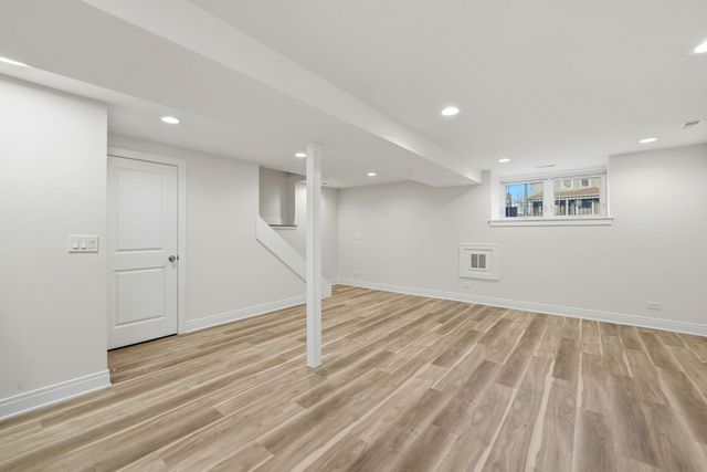 2342 N Lawndale Avenue, Chicago, IL 60647