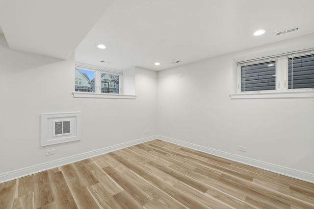 2342 N Lawndale Avenue, Chicago, IL 60647