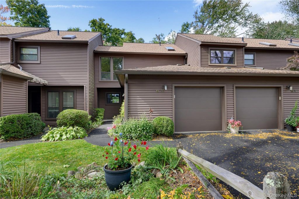 113 Woods Brooke Circle, Ossining, NY 10562 — exterior