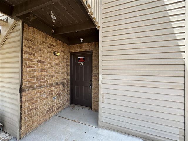 1900 Dover Street A, Norman, OK 73071