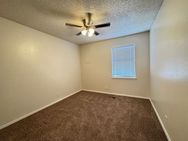 1900 Dover Street A, Norman, OK 73071