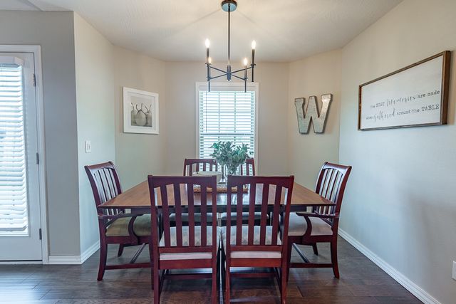 2031 South Pebble Ridge Road, Springfield, MO 65807