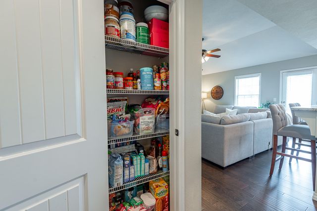 2031 South Pebble Ridge Road, Springfield, MO 65807