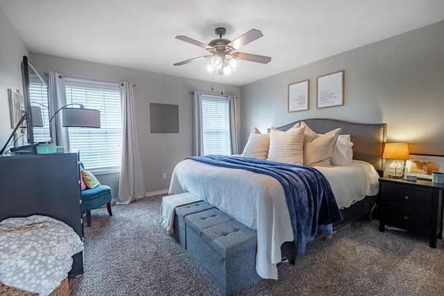 2031 South Pebble Ridge Road, Springfield, MO 65807
