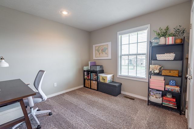 2031 South Pebble Ridge Road, Springfield, MO 65807