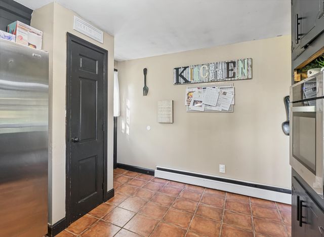 53 Pillsbury Road, Londonderry, NH 03053
