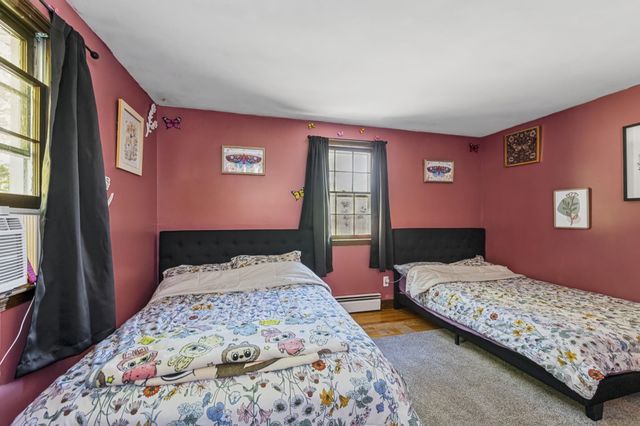 53 Pillsbury Road, Londonderry, NH 03053