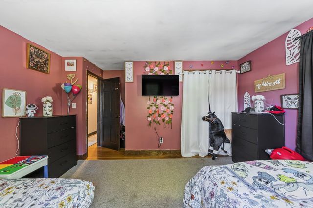 53 Pillsbury Road, Londonderry, NH 03053