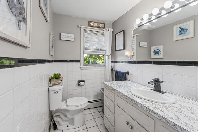53 Pillsbury Road, Londonderry, NH 03053
