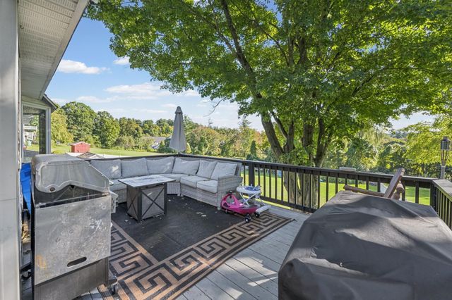 53 Pillsbury Road, Londonderry, NH 03053