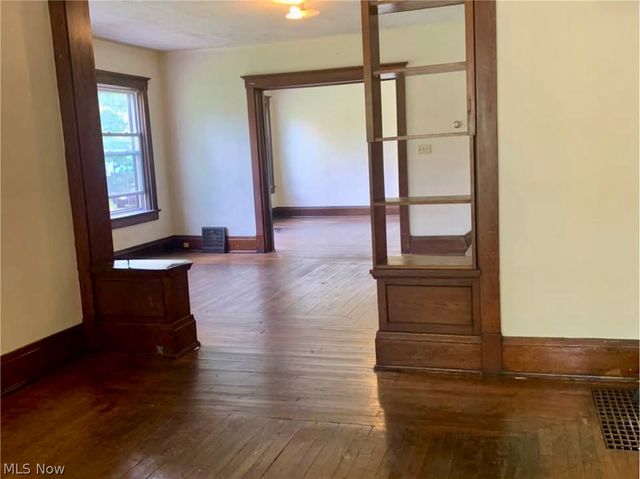 1447-1449 Ohio Avenue, Youngstown, OH 44504